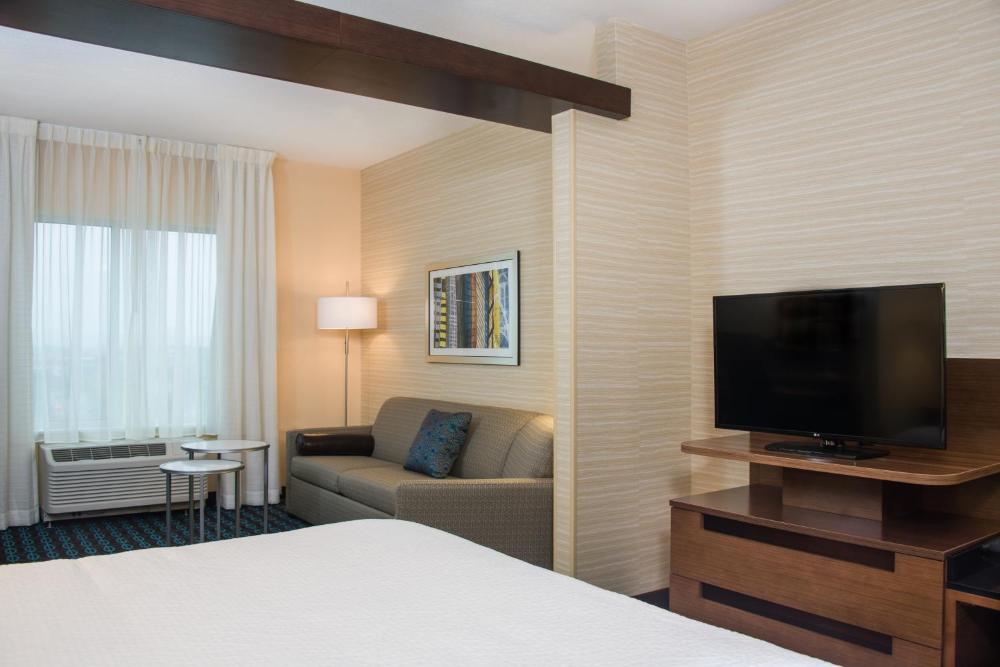 Fairfield by Marriott Inn & Suites Dayton Downtown